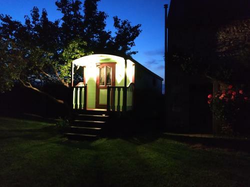 Maison D'h�tes La Roulotte Des 4 Saisons