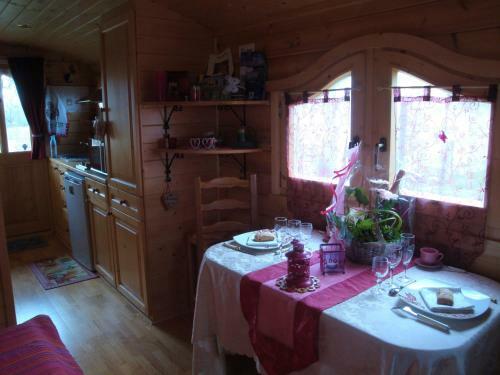 Maison D'h�tes La Roulotte Des 4 Saisons
