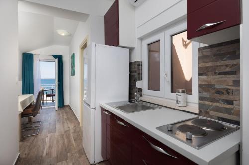 Apartamentos The Beach Suites