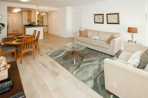The Sanctuary - Bayview Beauty B330