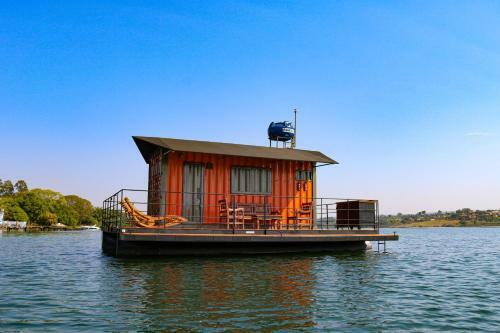 House Boat "faroeste Caboclo"