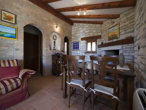 Casa Rustica Dva Baladura B&B