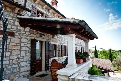 Casa Rustica Dva Baladura B&B