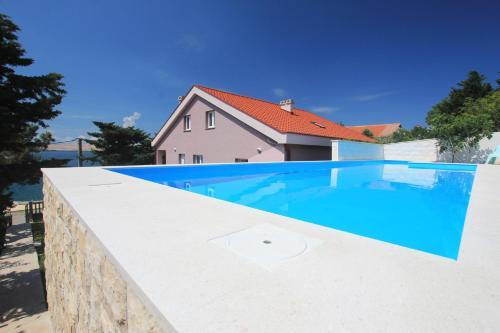 Beachfront Apartments Anita With Heated Pool