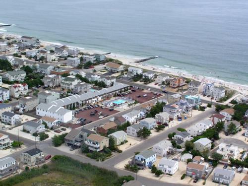 Sea Spray Motel