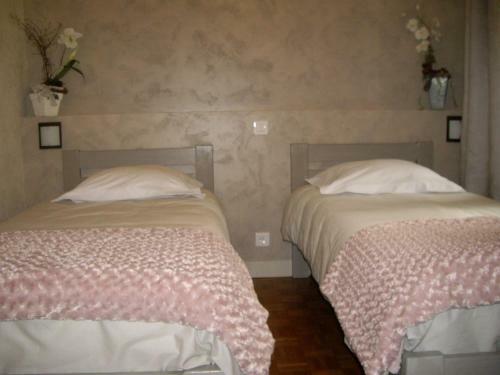 Bed & Breakfast Chambres D'h�tes Les Pierres Taill�es