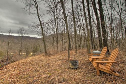 Charming Ferryville Cabin With Fire Pit And Grill