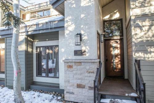 Ridgepoint Townhomes