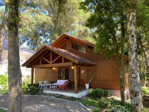 Casa Estilo Canadense - Canela