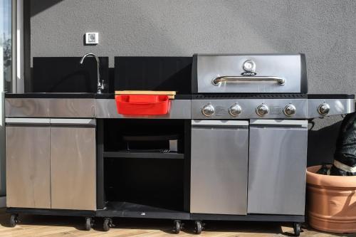 Hostal Apartman Zrni?