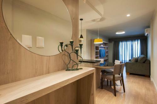 Apartamento Junto � Rua Coberta de Canela - Melhor Localiza��o