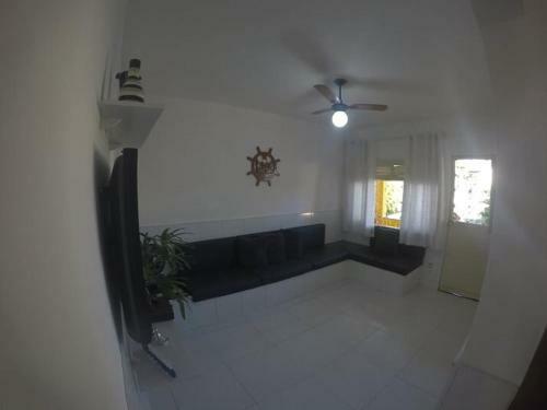 Casa Com Piscina E Mini Campo De Futebol Em Cabo Frio