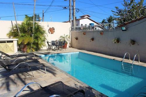 Casa Com Piscina E Mini Campo De Futebol Em Cabo Frio