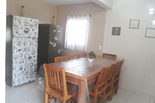 Casa Com Piscina E Mini Campo De Futebol Em Cabo Frio