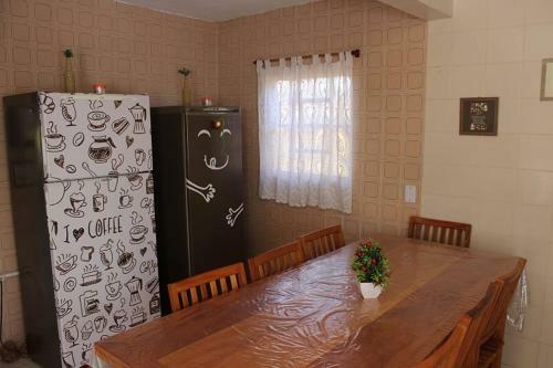 Casa Com Piscina E Mini Campo De Futebol Em Cabo Frio