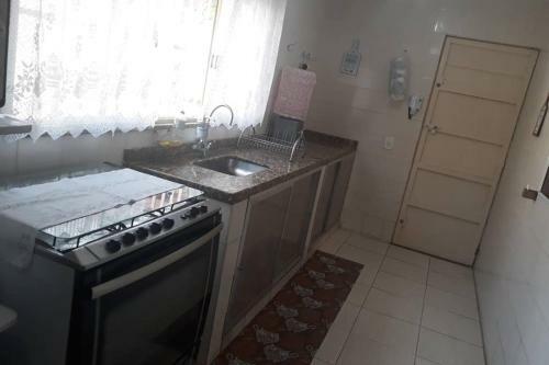 Casa Com Piscina E Mini Campo De Futebol Em Cabo Frio