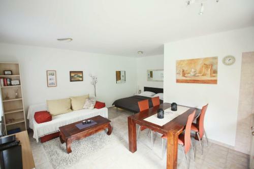 Apartments By Zec