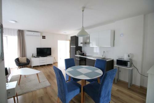 Apartments By Zec
