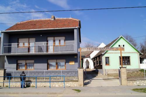 Hostal Guest House Stara Baranja