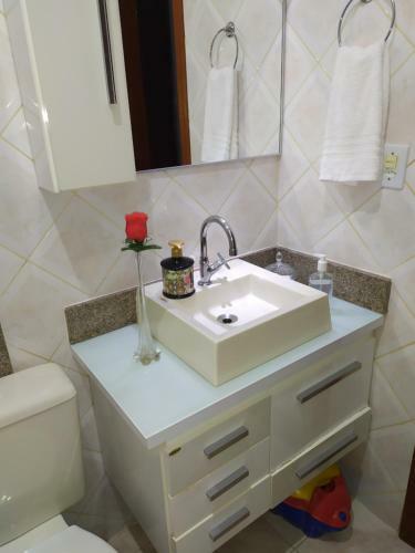 Casa De 01 Quarto Com Conforto Em Cabo Frio