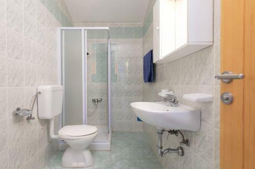 Hostal Apartments Villa Eri?
