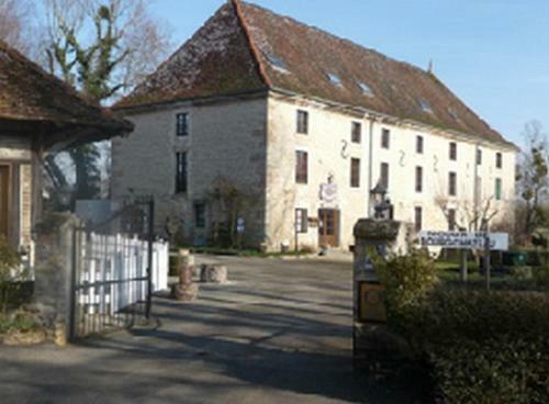 Hotel Moulin De Bourgchateau