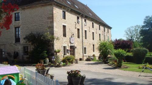 Hotel Moulin De Bourgchateau