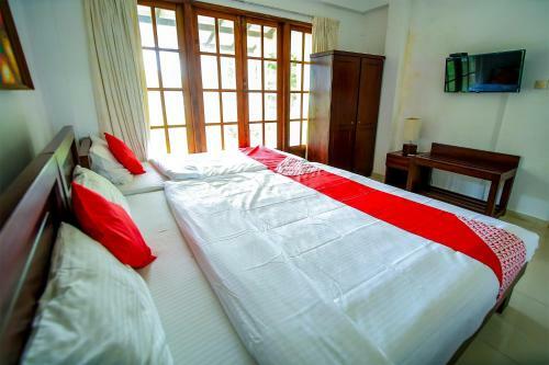 Bay Beach Hotel