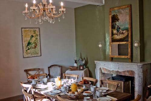 Bed & Breakfast Chambres D'h�tes Ch�teau Le Bou�s