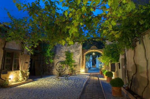 Bed & Breakfast Chambres D'h�tes Ch�teau Le Bou�s