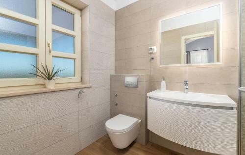 Villa Vistra, Brand New Luxury Villa With Poolbar