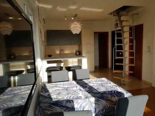 A Peaceful Two Floor Apartment With A Sea View