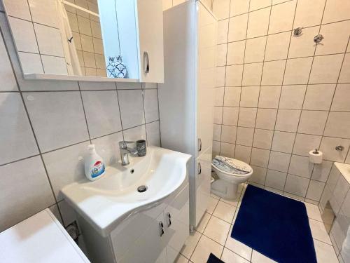 Apartments In Jadranovo 42068