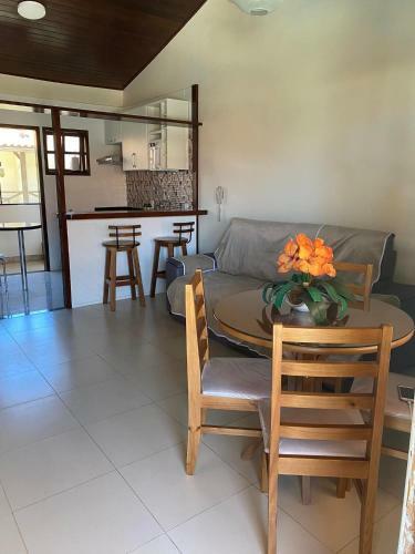 Condom�nio Praia Das Dunas Residence Club.