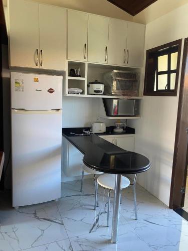 Condom�nio Praia Das Dunas Residence Club.
