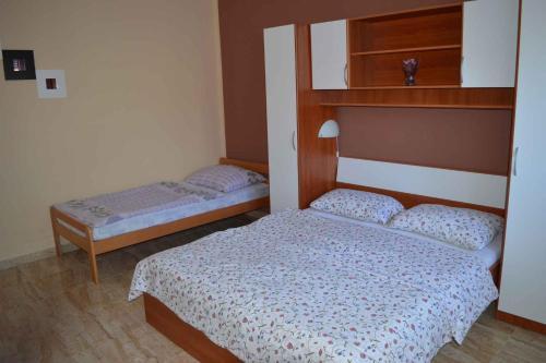 Apartments In Jadranovo 41880