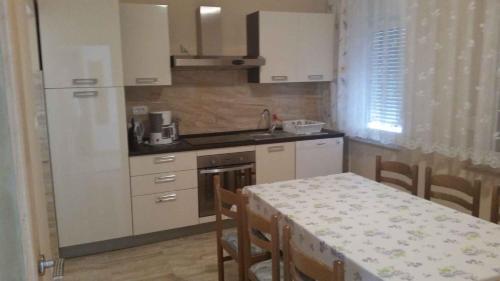 Apartments In Jadranovo 41880