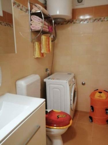 Apartment With Private Pool, And Playground