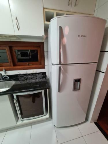 Apartamento Aptos De 03 E 04 Quartos Centrinho Capivari