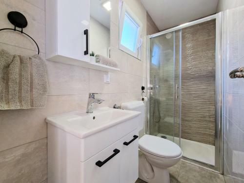 Holiday House Boost With Heated Pool
