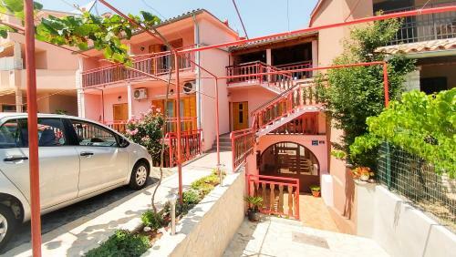 Sunny Apartment Valbandon