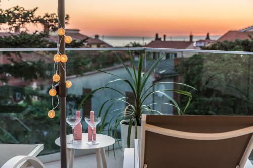 Villa Elena Deluxe Mit Whirlpool Und Pool Am Meer