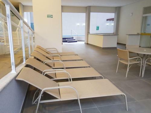 Apartamento Tipo Flat Para Temporada Em Caldas Novas Com Cozinha Completa
