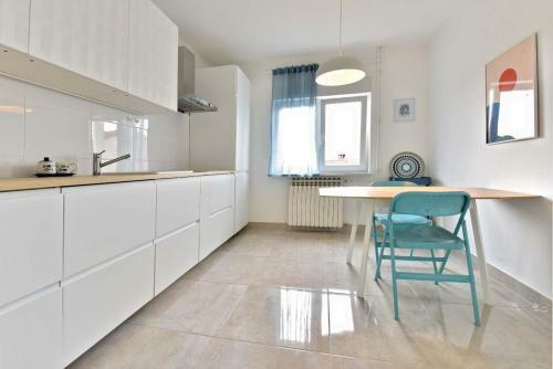 Brezac Olive Garden Apartment