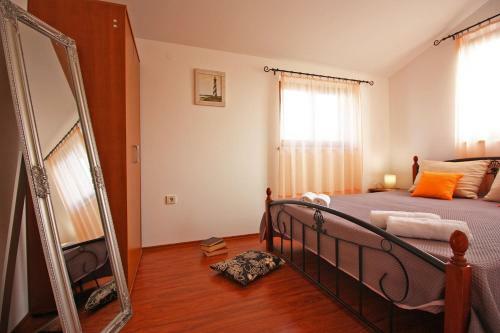 Brijunisol - 3 Apartments Top Position Near The Beautiful Beach