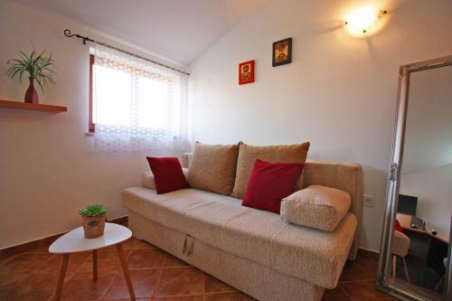 Brijunisol - 3 Apartments Top Position Near The Beautiful Beach