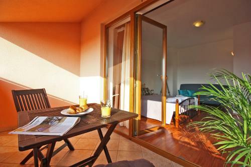 Brijunisol - 3 Apartments Top Position Near The Beautiful Beach