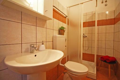 Brijunisol - 3 Apartments Top Position Near The Beautiful Beach