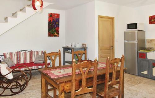 Holiday Home Mazan Chemin Des Teyssi�res