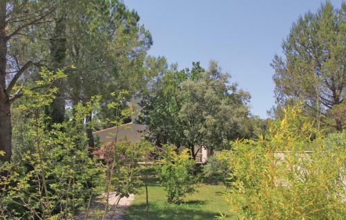 Holiday Home Mazan Chemin Des Teyssi�res